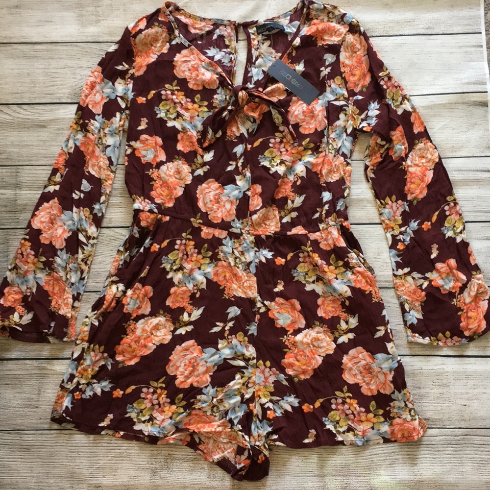 NWT Weavers Floral Romper Jumpsuit Long Sleeve L